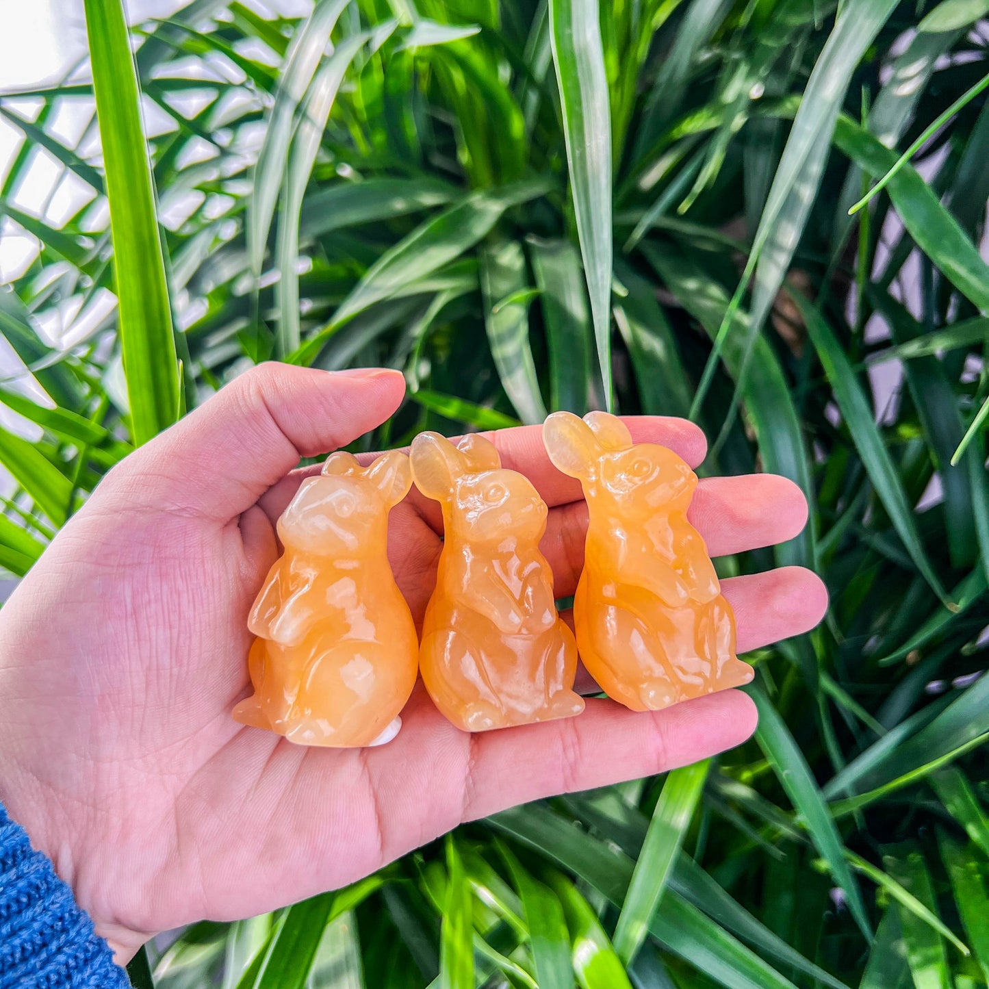 yellow calcite rabbite