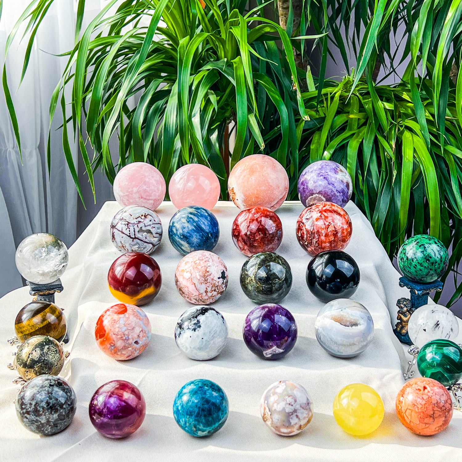 Crystal sphere