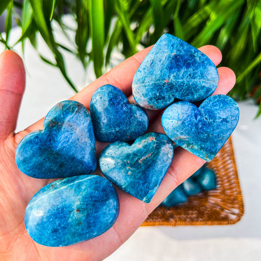 blue apatite heart