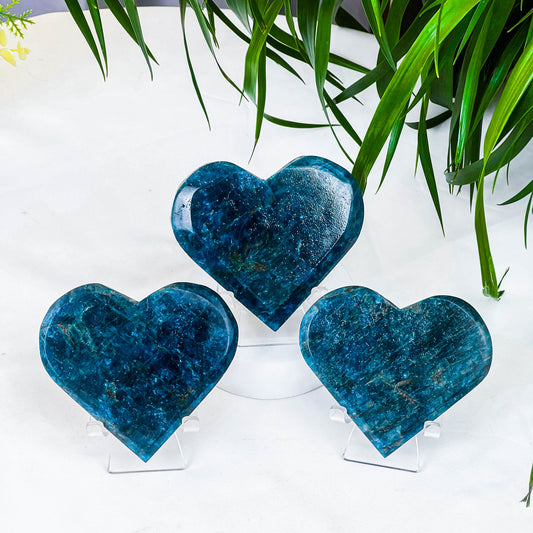 blue apatite heart