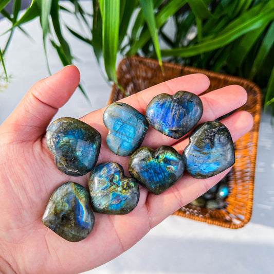labradorite heart
