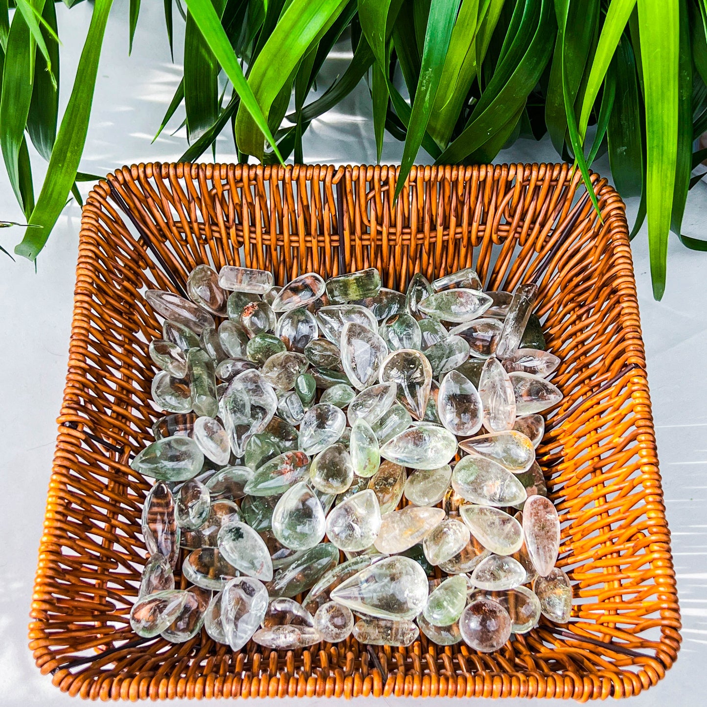 garden quartz pendant