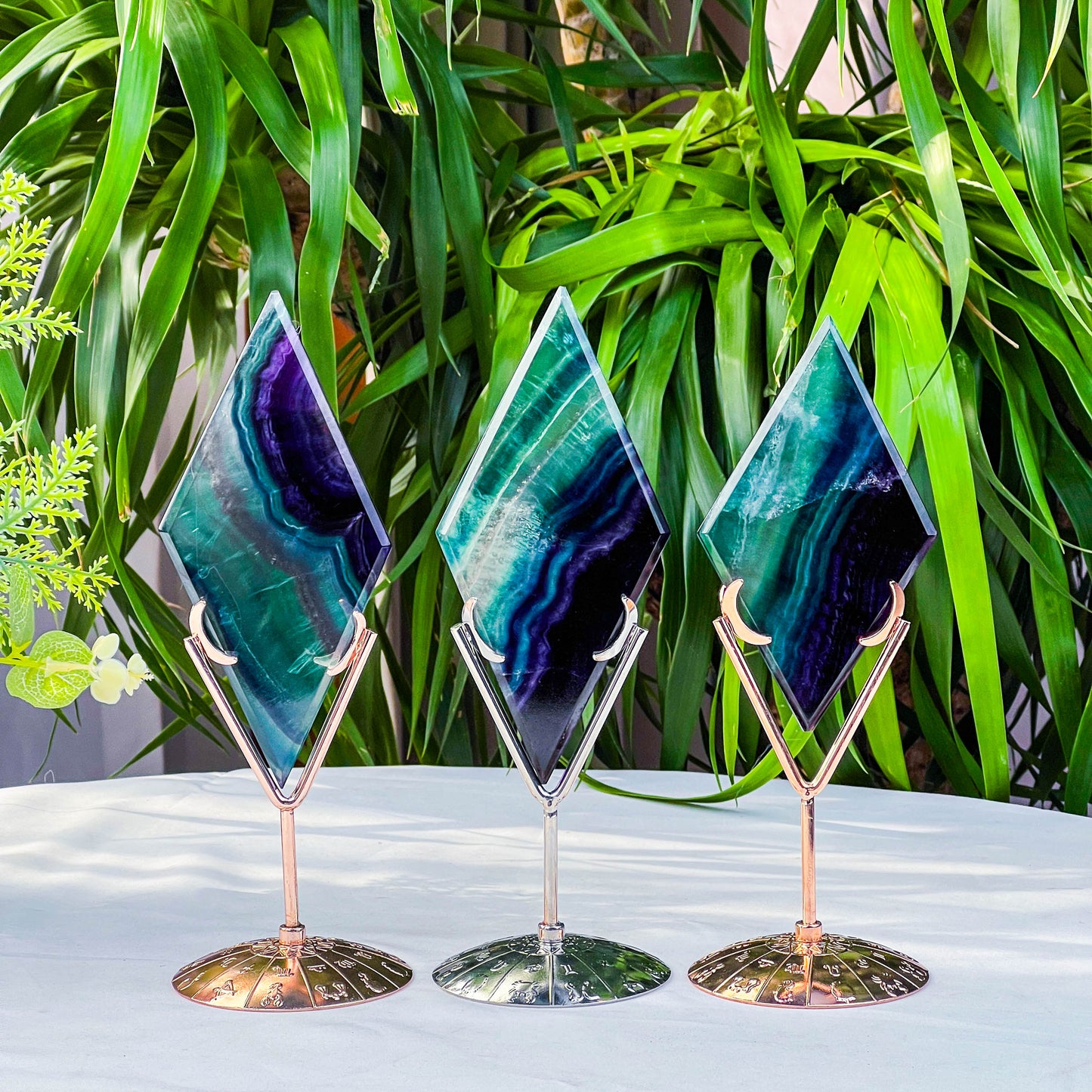 fluorite rhombus